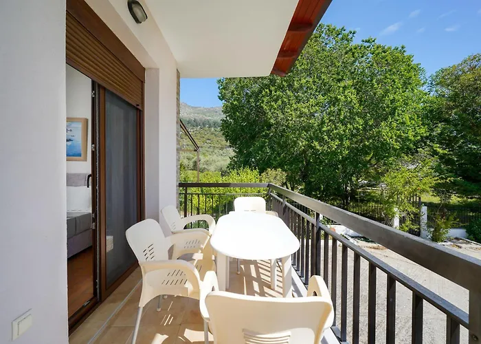 Aspa Ii Κοίνυρα